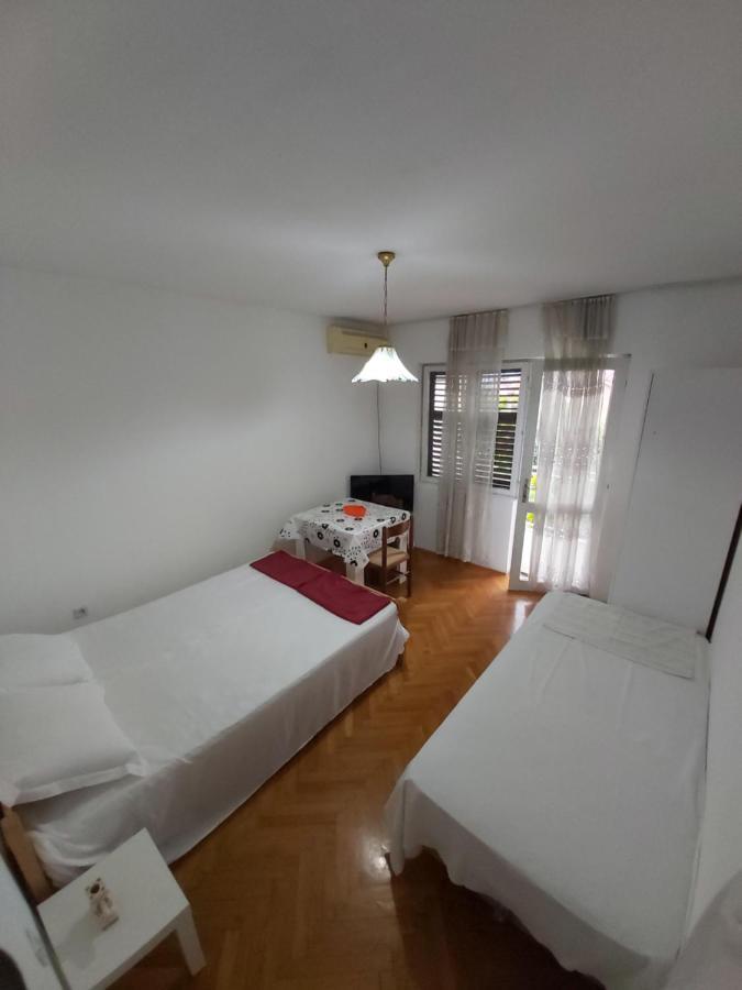 Apartments Maki ティヴァト エクステリア 写真