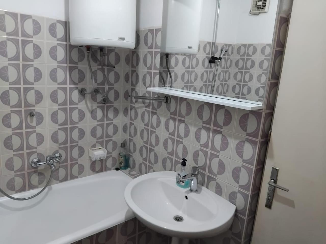 Apartments Maki ティヴァト エクステリア 写真