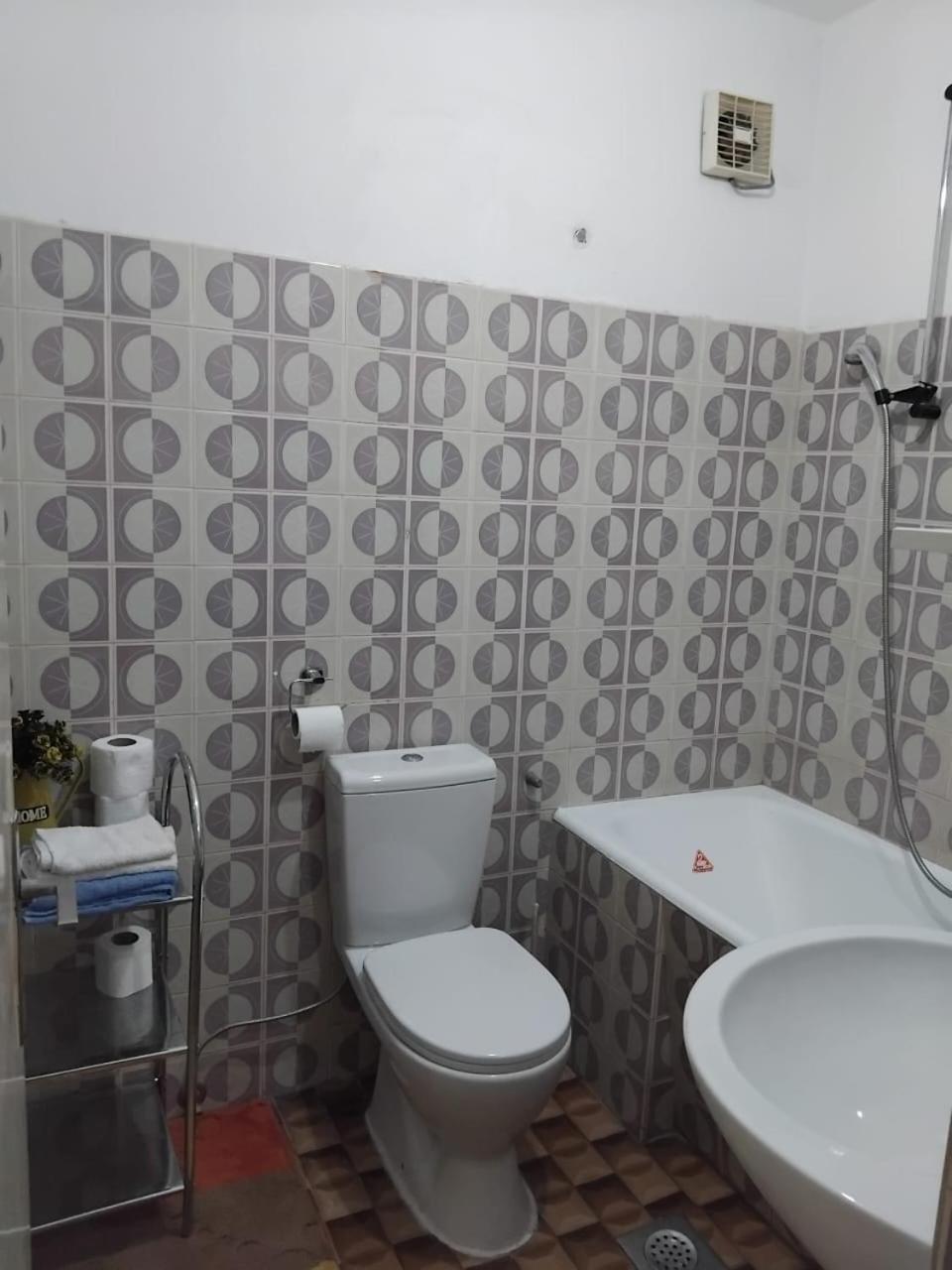 Apartments Maki ティヴァト エクステリア 写真