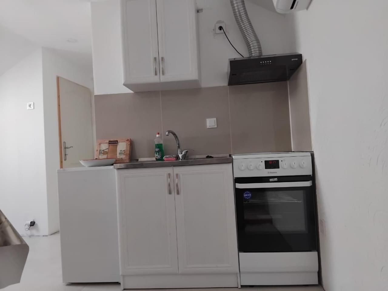 Apartments Maki ティヴァト エクステリア 写真